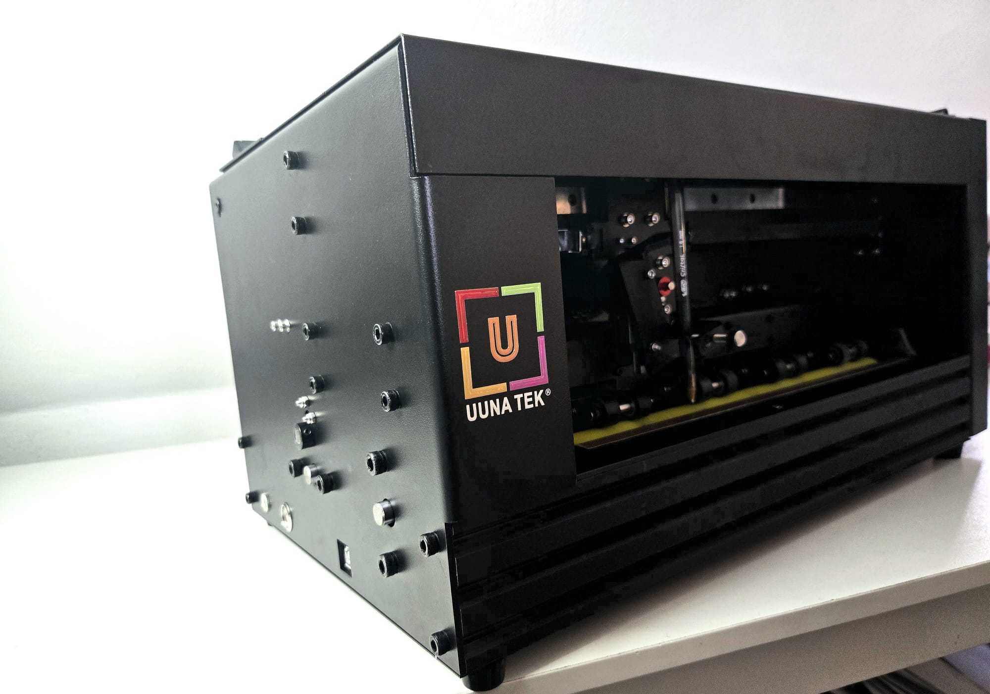 Case Study: How We Do The Marketing Scaled Personalised Outreach with the UUNA TEK® iAuto Handwriting Machine