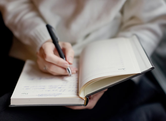 What Is the Difference Between Handwriting and Penmanship?